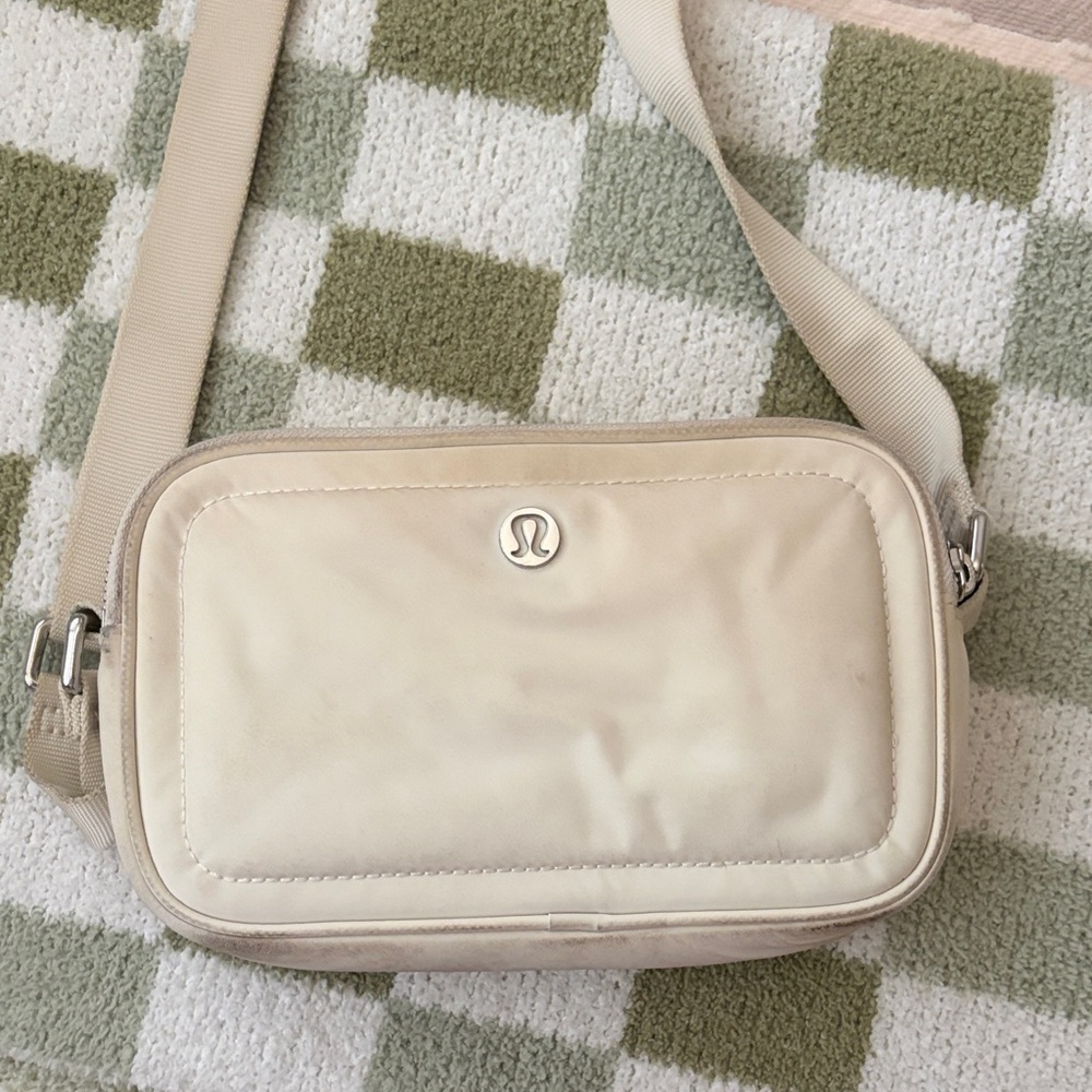lululemon athletica Cream Crossbody Pouch with Adjustable Strap